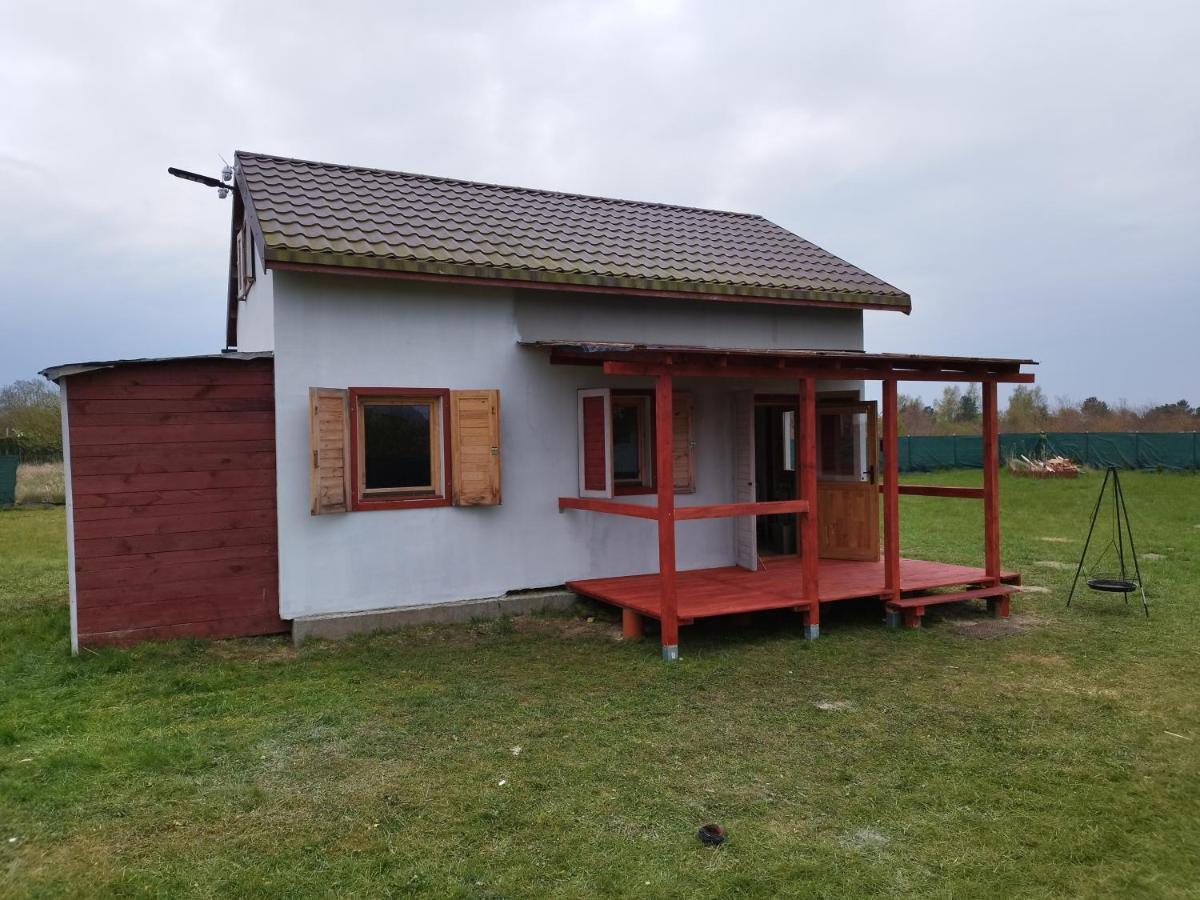Domek Caloroczny Zastan Kültér fotó